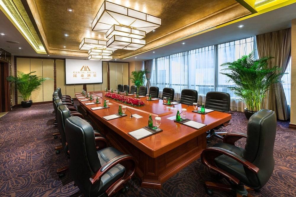 Kun Tai Glory Hotel Beijing Wangjing Bagian luar foto