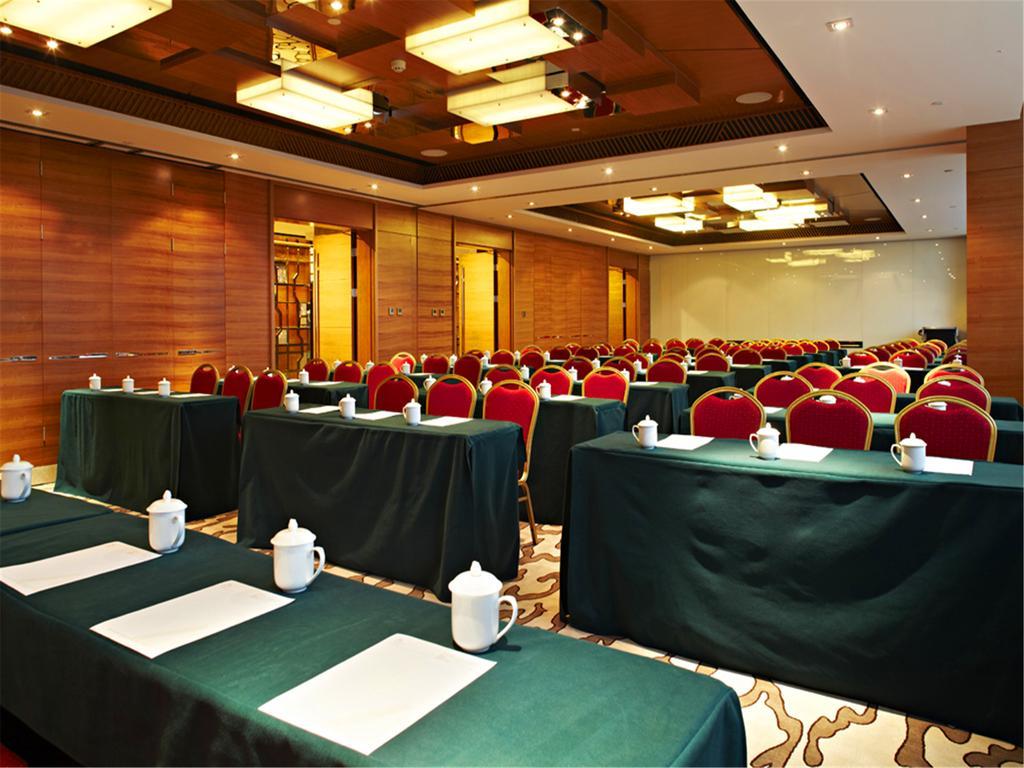 Kun Tai Glory Hotel Beijing Wangjing Bagian luar foto