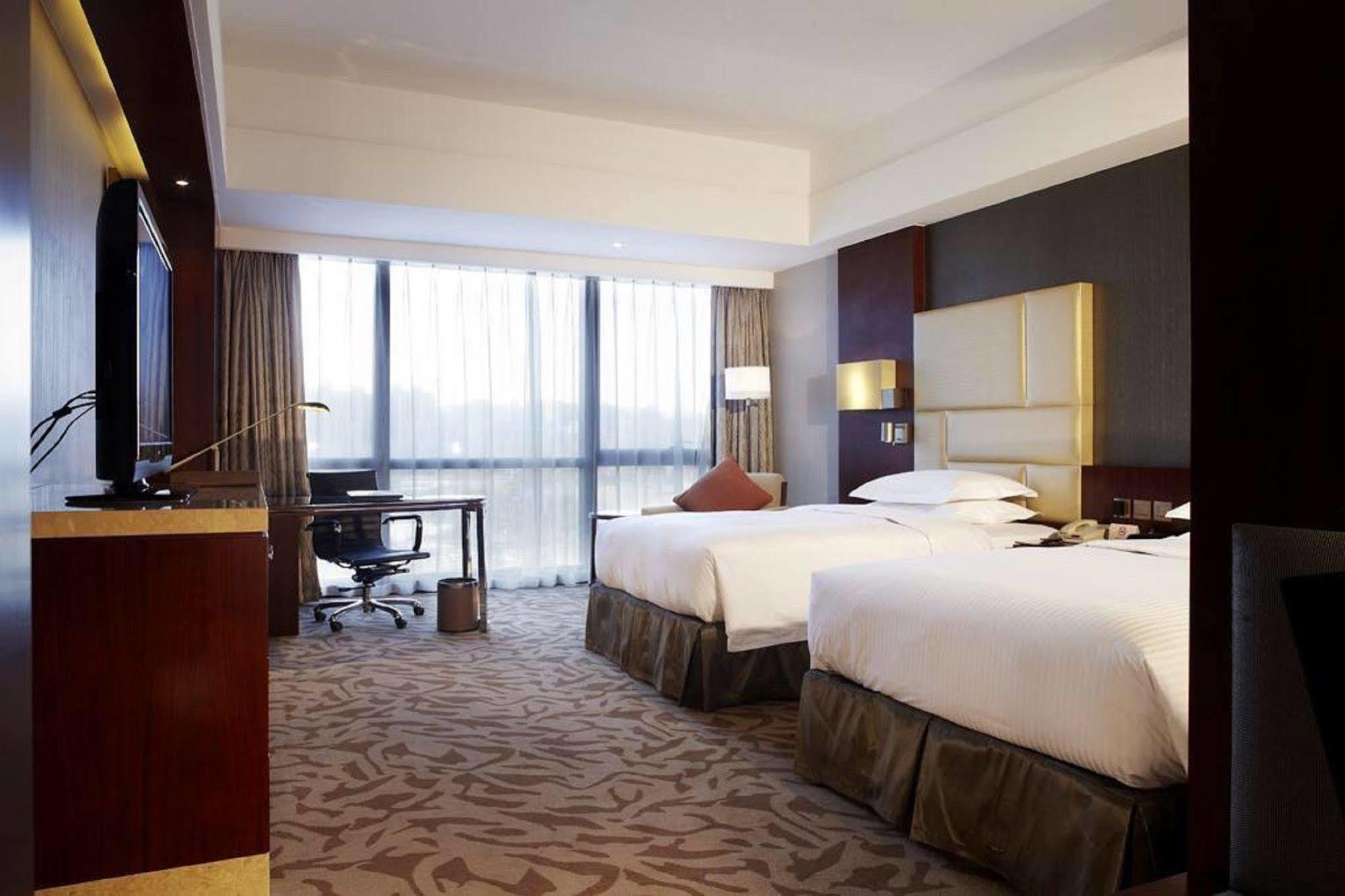 Kun Tai Glory Hotel Beijing Wangjing Bagian luar foto