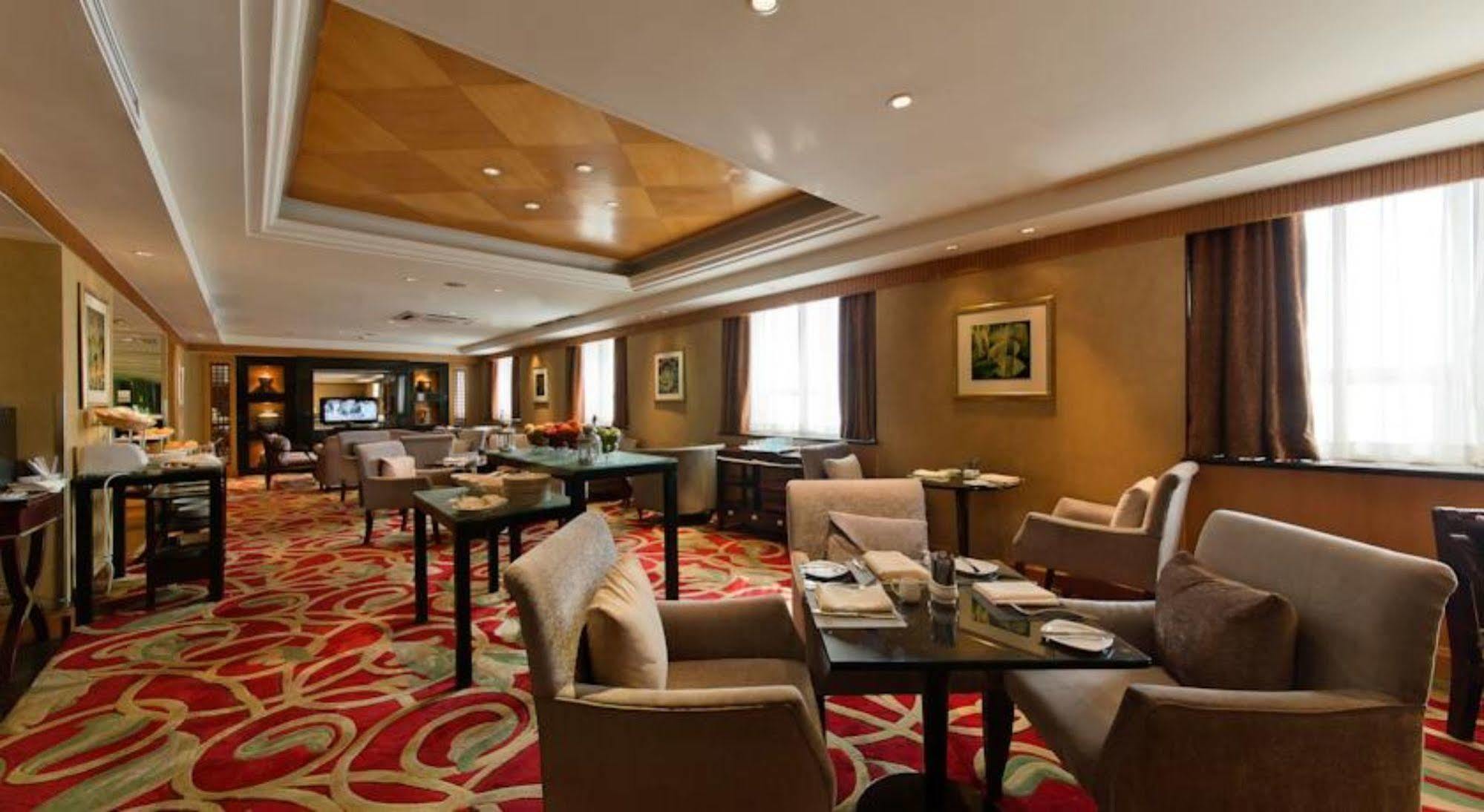 Kun Tai Glory Hotel Beijing Wangjing Bagian luar foto