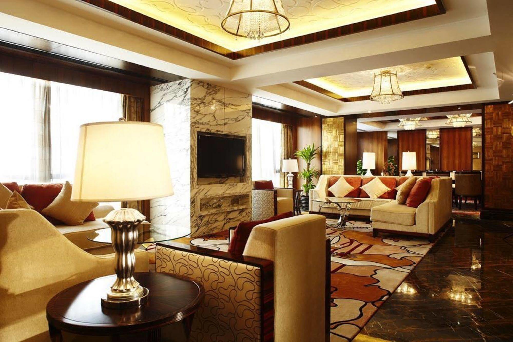 Kun Tai Glory Hotel Beijing Wangjing Bagian luar foto